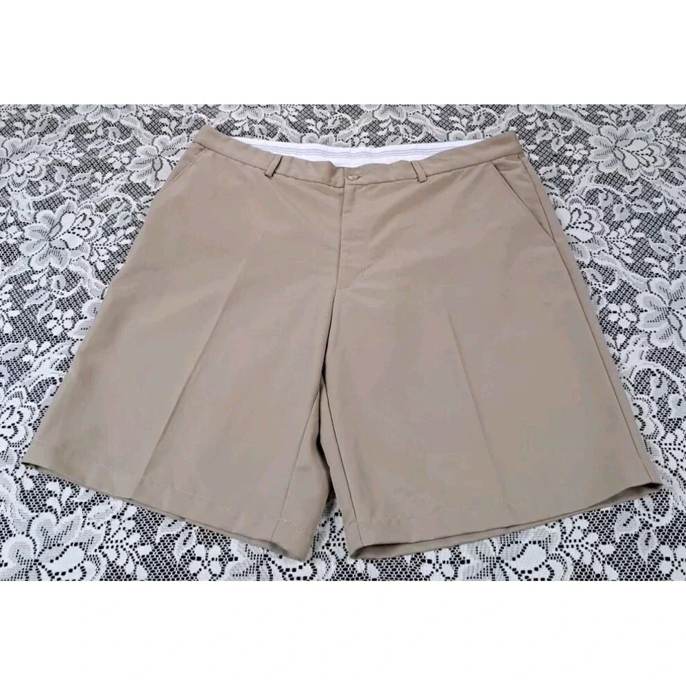 Greg Norman Golf Shorts Men Sz 42 Tan Flat Front Slash Pockets Polyester Pre-own